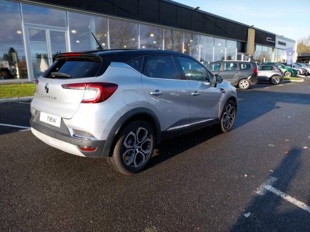 Renault Captur image 2