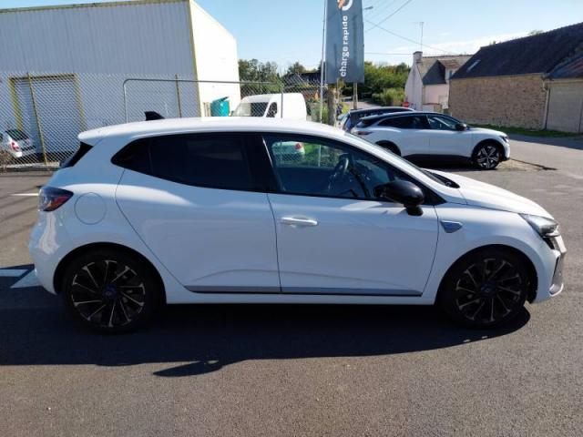 Renault Clio image 1