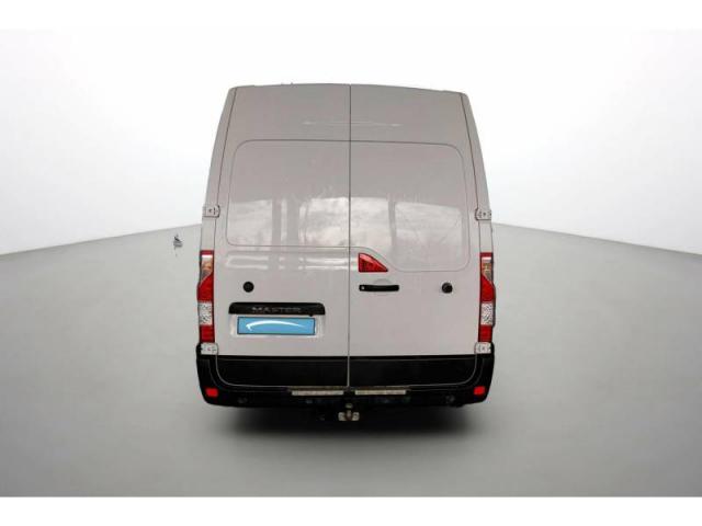 Renault Master image 2