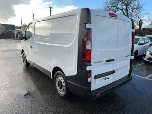 Renault Trafic image 9