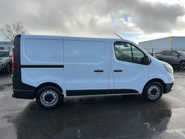 Renault Trafic image 3