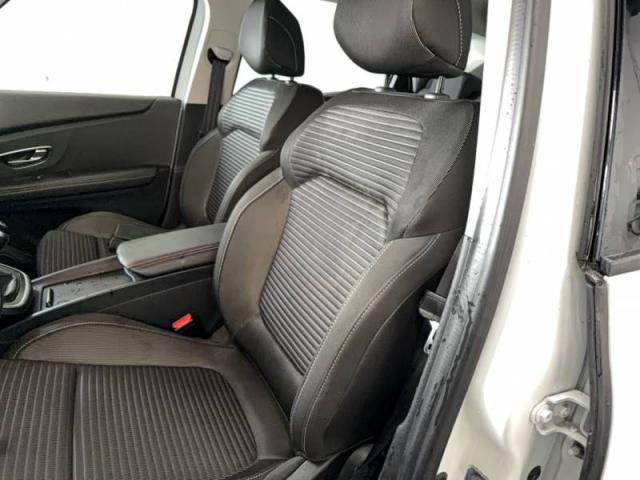 Renault Scénic image 8