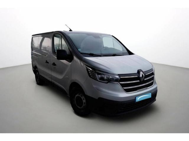 Renault Trafic image 3