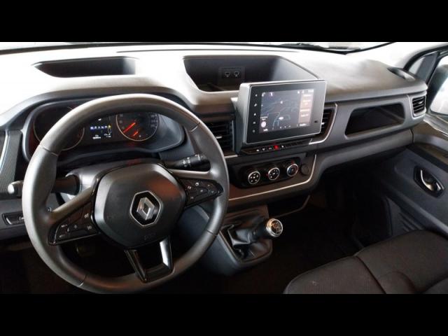 Renault Trafic image 7