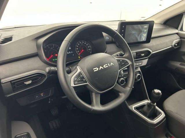 Dacia Sandero image 1