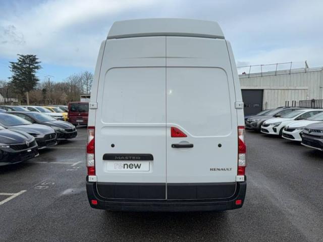 Renault Master image 1