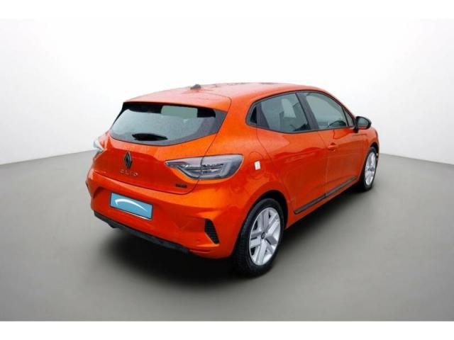 Renault Clio image 8