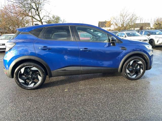 Renault Captur image 2