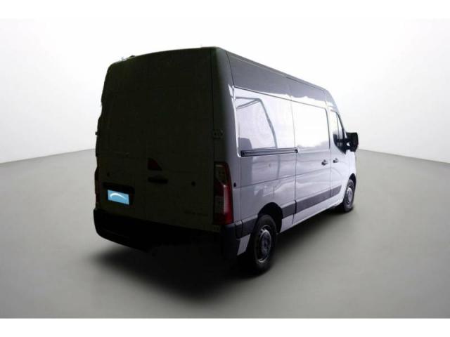 Renault Master image 2