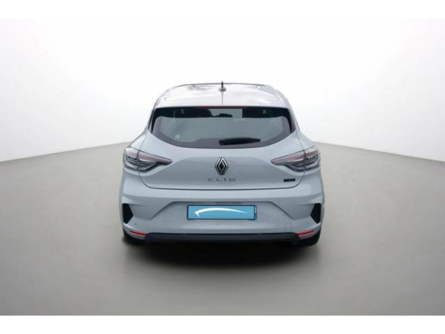 Renault Clio image 6
