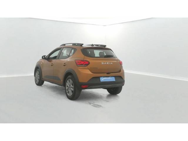 Dacia Sandero image 2