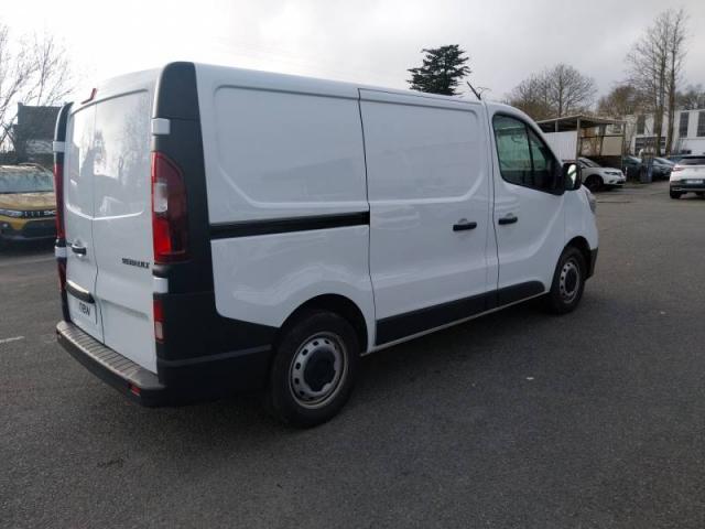 Renault Trafic image 4