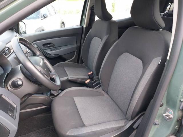 Dacia Duster image 8