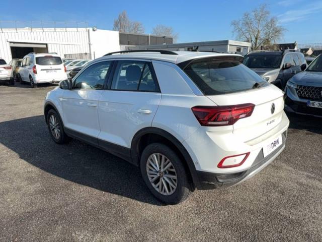 Volkswagen T-Roc image 5