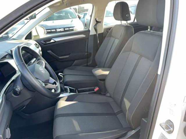 Volkswagen T-Roc image 4