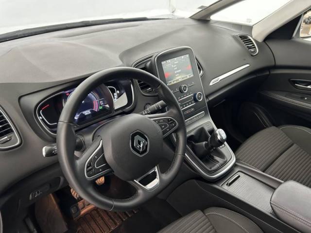 Renault Scénic image 1