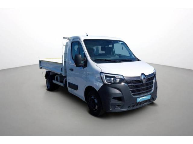 Renault Master image 1