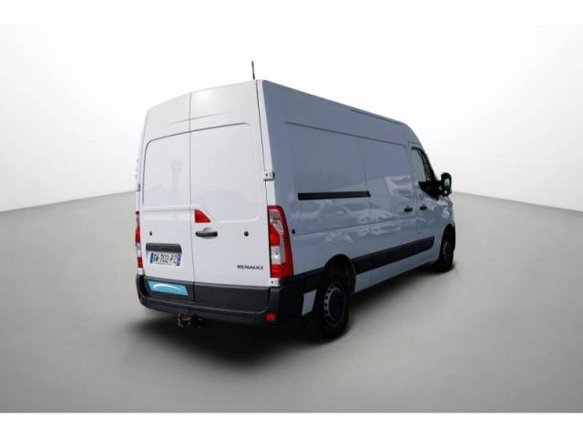 Renault Master image 2