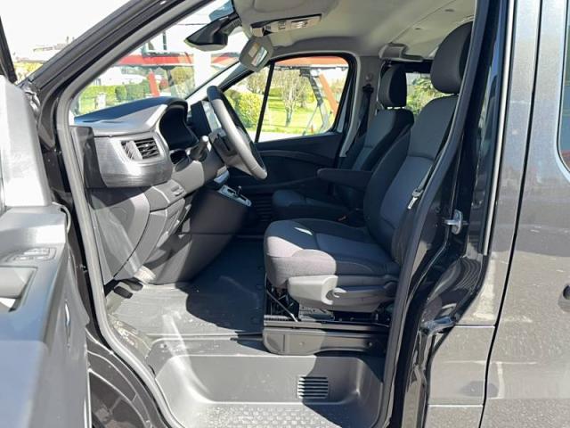 Renault Trafic image 3