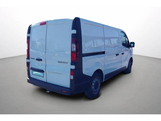 Renault Trafic image 2
