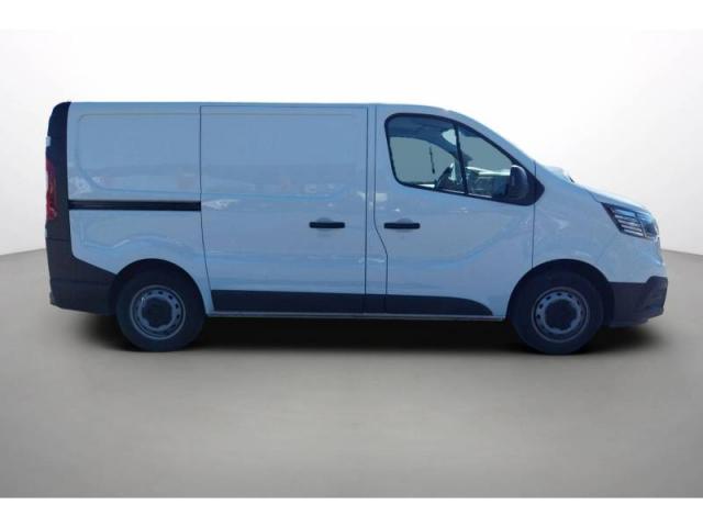 Renault Trafic image 3