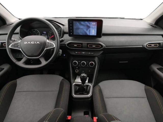 Dacia Sandero image 1