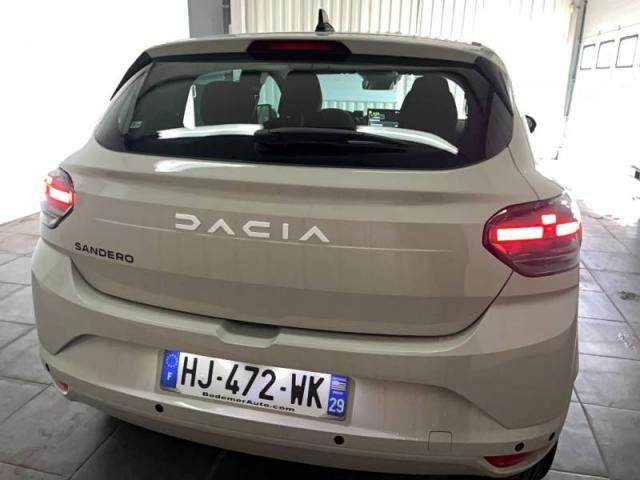 Dacia Sandero image 8