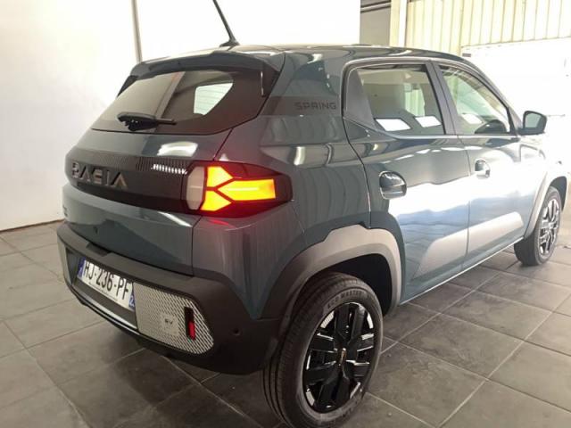 Dacia Spring image 7