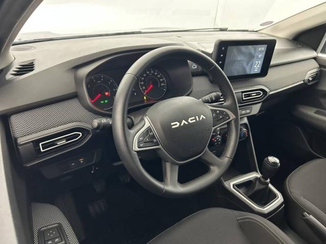 Dacia Jogger image 1