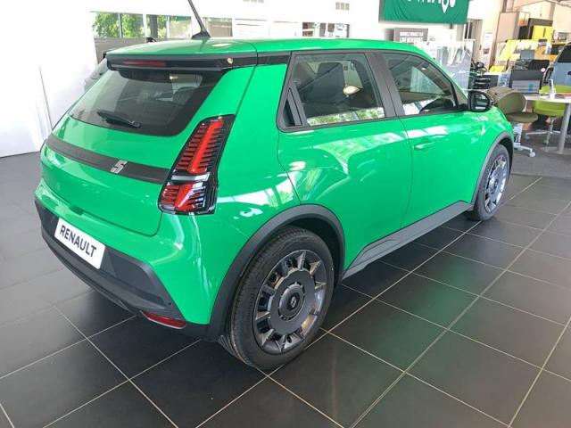 Renault R 5 image 8