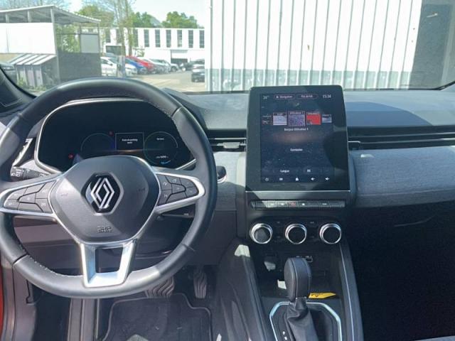 Renault Clio image 6