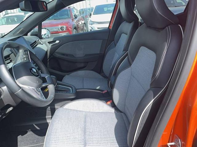 Renault Clio image 9