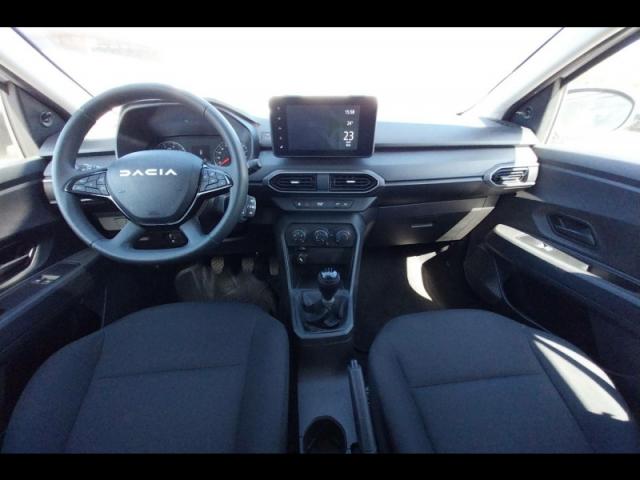 Dacia Sandero image 9