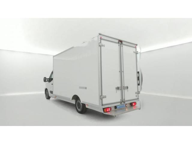Renault Master image 1