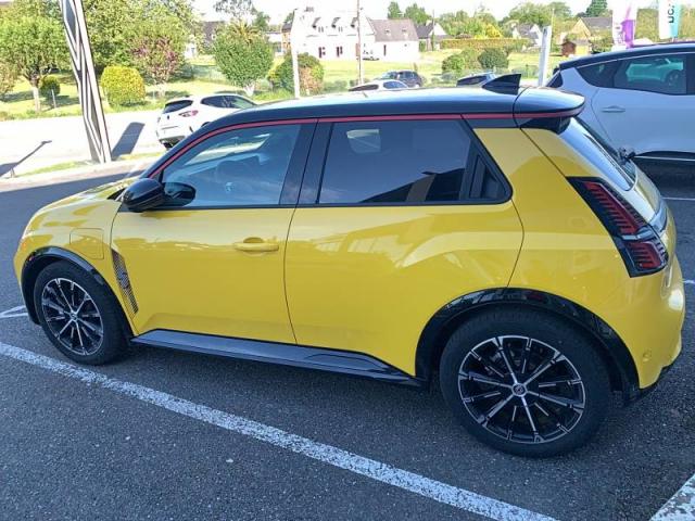Renault R 5 image 8