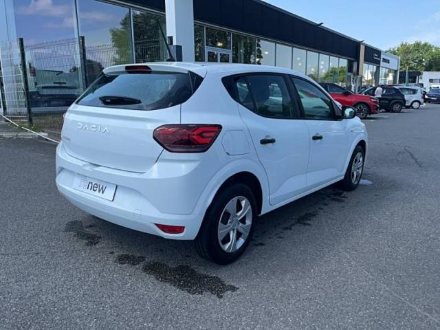Dacia Sandero image 1