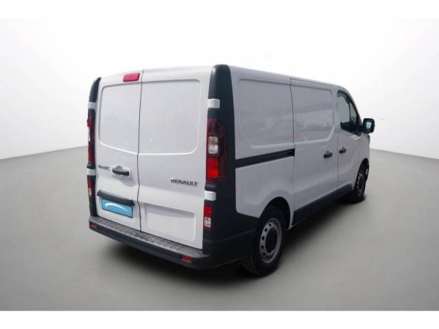 Renault Trafic image 8