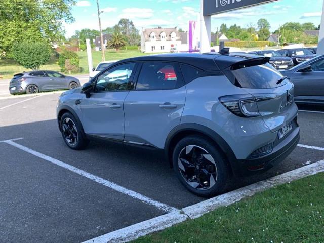 Renault Captur image 6