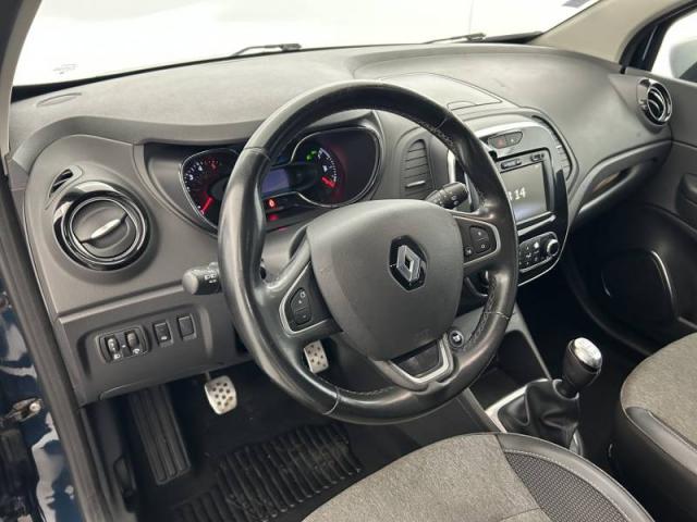 Renault Captur image 1