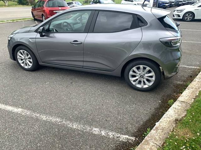 Renault Clio image 7