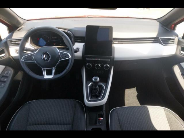 Renault Clio image 1