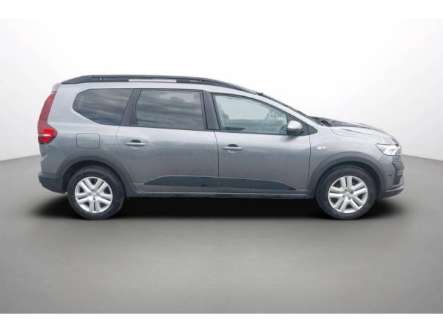 Dacia Jogger image 1