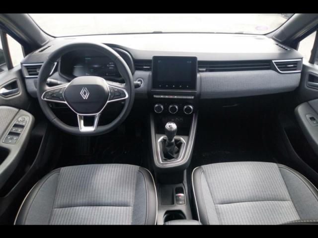 Renault Clio image 6