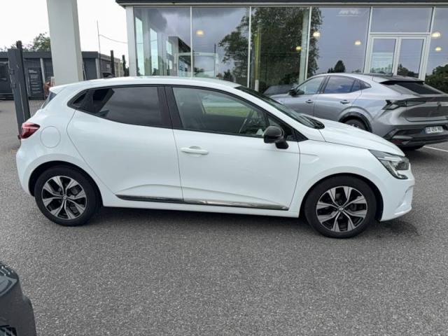 Renault Clio image 2