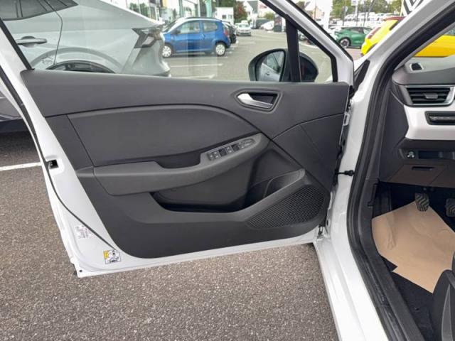 Renault Clio image 1