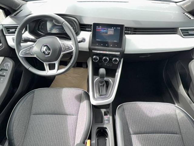 Renault Clio image 9