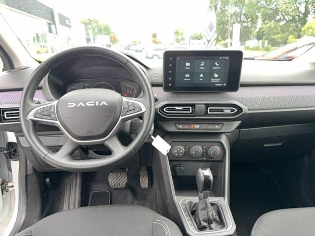 Dacia Jogger image 1