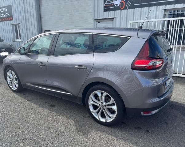 Renault Grand Scénic image 8