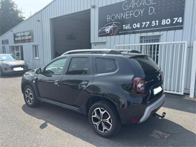 Dacia Duster image 1