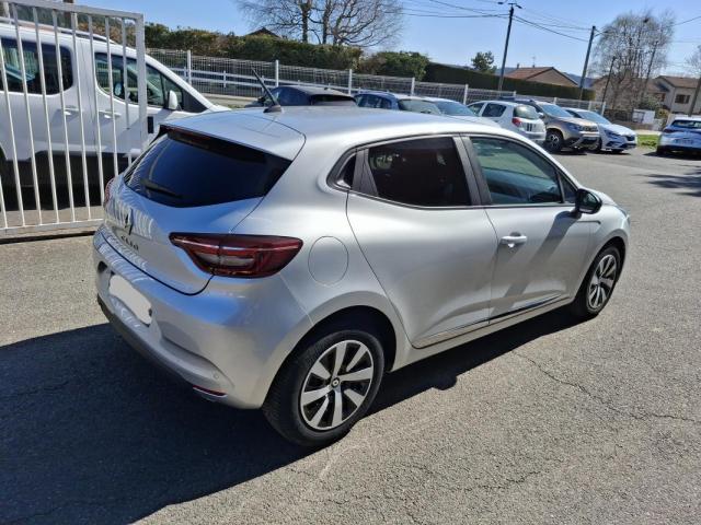 Renault Clio image 1